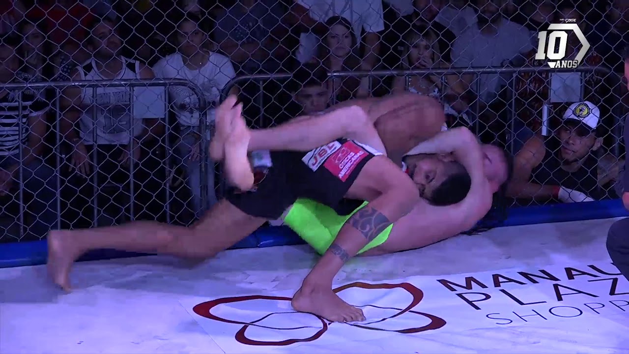 MR CAGE 35   VICTOR NEVES x WELITON MONDRAGON