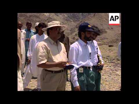 Pakistan - Media visits the nuclear test site