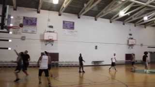 Take a look at this no look pass