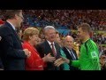 МАНУЭЛЬ НОЙЕР (Manuel Neuer) на ЧМ 2014 в БРАЗИЛИИ! ЛУЧШИЙ ВРАТАРЬ! Награждение! ЗОЛОТАЯ ПЕРЧАТКА!