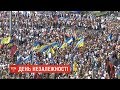 Десятки тисяч людей взяли участь у Марші захисників України до Дня Незалежності