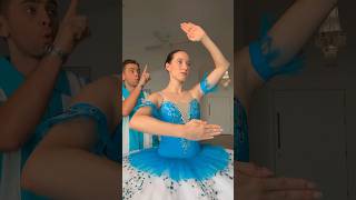 Download Lagu Who else wants a Jasmin doll? 🥰🥹 This dance is so CUTE! #shorts #dance #viral MP3