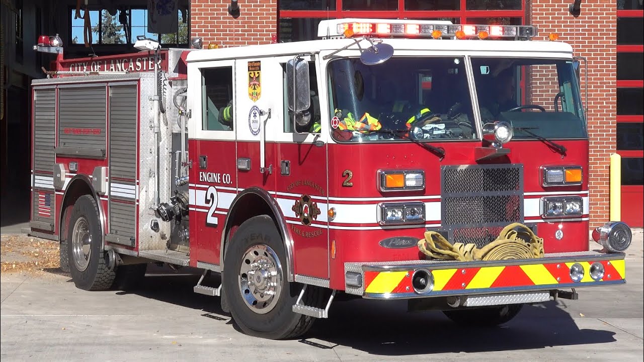 Lancaster City Bureau ￼Of Fire Engine 64-3 Responding