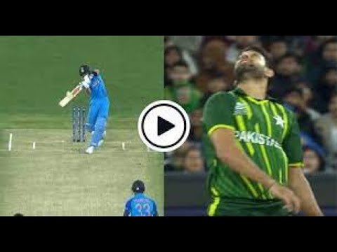 Unbelievable legendary shot by KING KOHLI!!! just can't take my eyes of this shot(animated)
