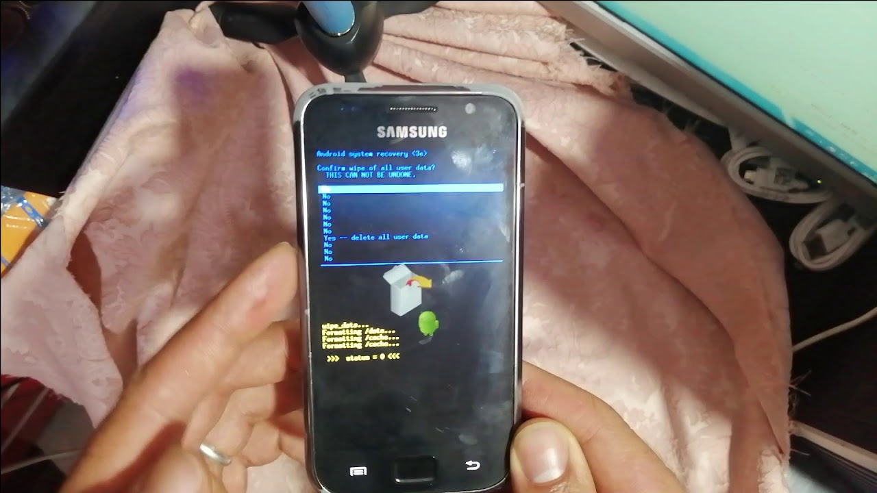 Samsung Galaxy S Plus I9001 Android 4.0 Update HOW TO hard reset samsung galaxy S Plus I9001 - YouTube