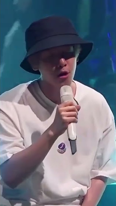 Baekhyun Rehearsal on Yu Huiyeol's Sketchbook #exo #baekhyun #exol