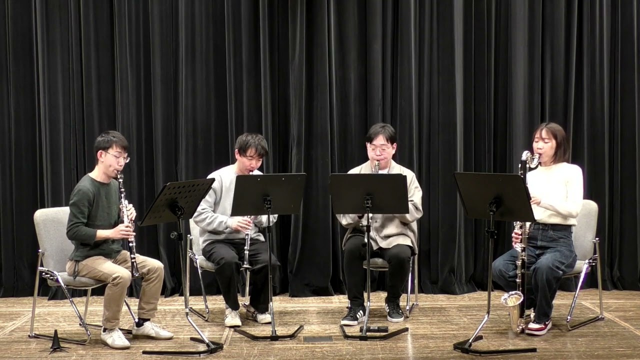 美女と野獣/クラリネット4重奏【Clarinet Ensemble 137】 - YouTube
