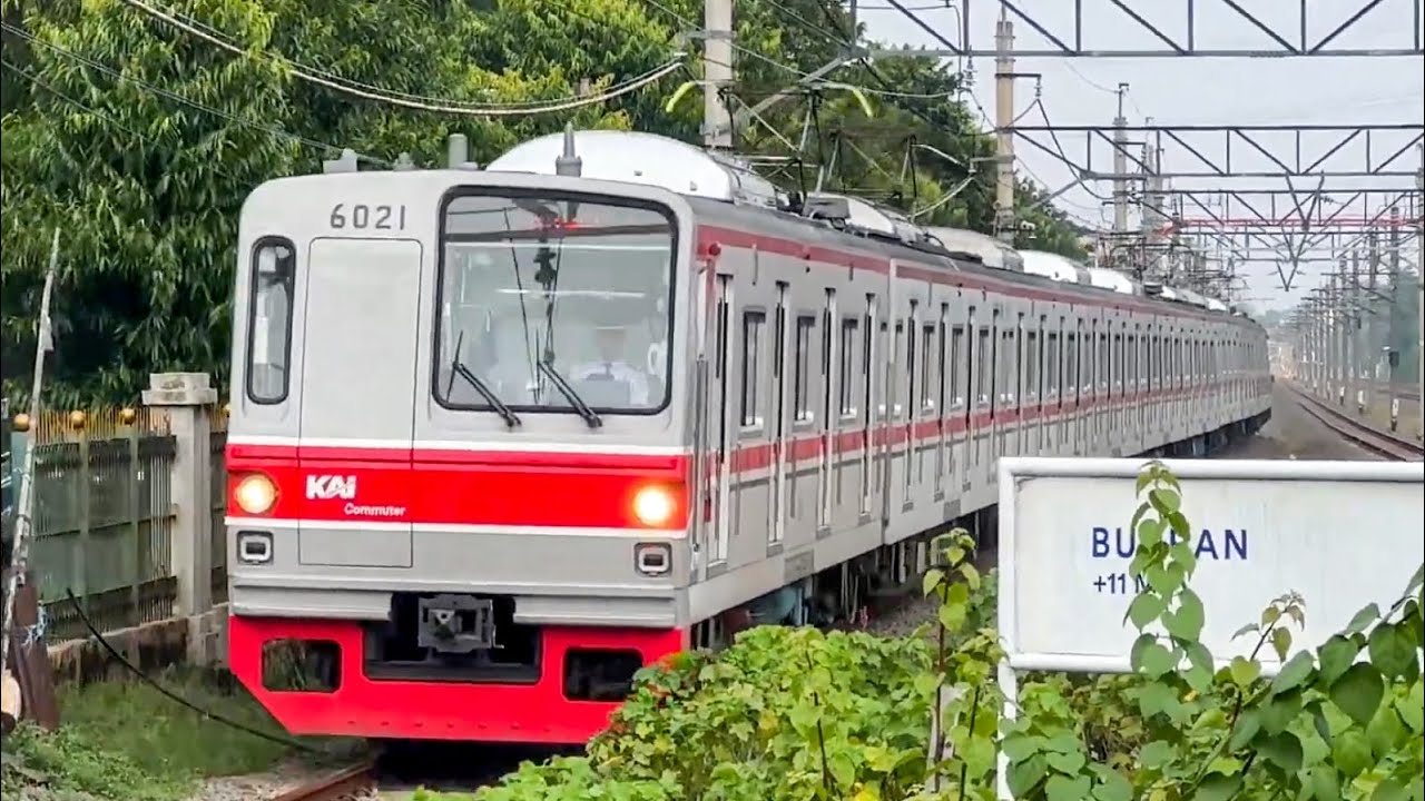 Kumpulan KRL Commuter Line dan KAJJ di Stasiun Buaran! JR 205 ex Musashino Line, TM 6000 Series