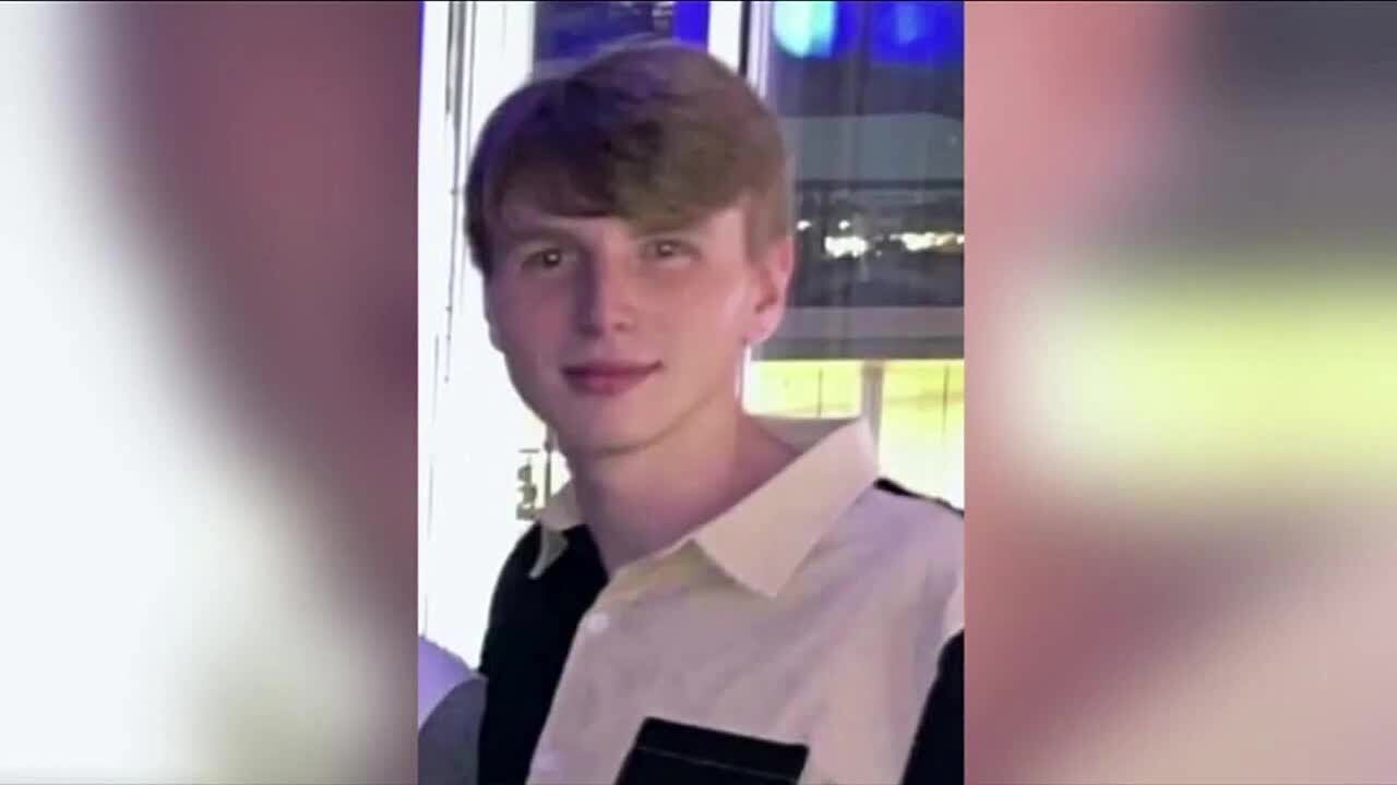 911 Call: Riley Strain's body found in Cumberland River - YouTube