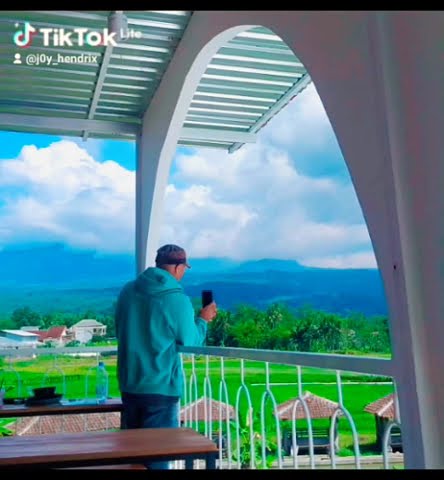 #shorts  story wa exist - disini menanti disana menunggu