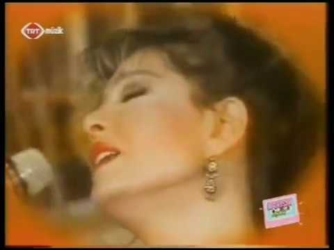 Emel Sayın-Benimsin