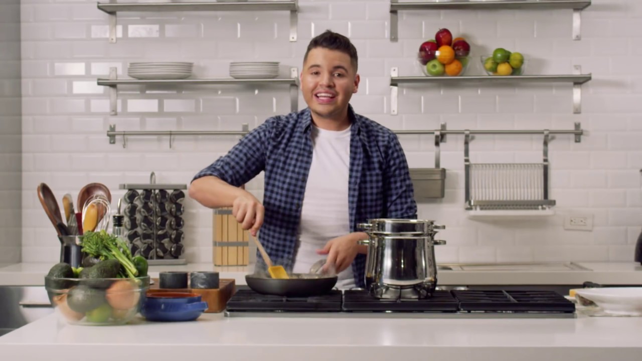 Como cocinar una Pasta de Pollo deliciosa | Chef Chris ...