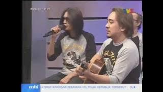 Slam - Rindiani dan Nur Kasih Live   Interview di MHI (25 Ogos 2016)