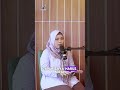 Gimana cara produsen kue memastikan kebersihan selama proses produksi?