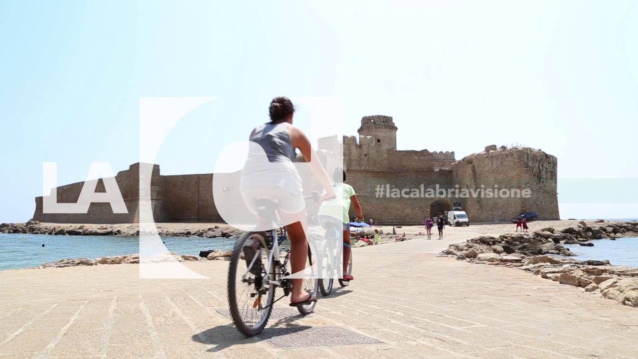 Le Castella KR - Lacalabriavisione.it
