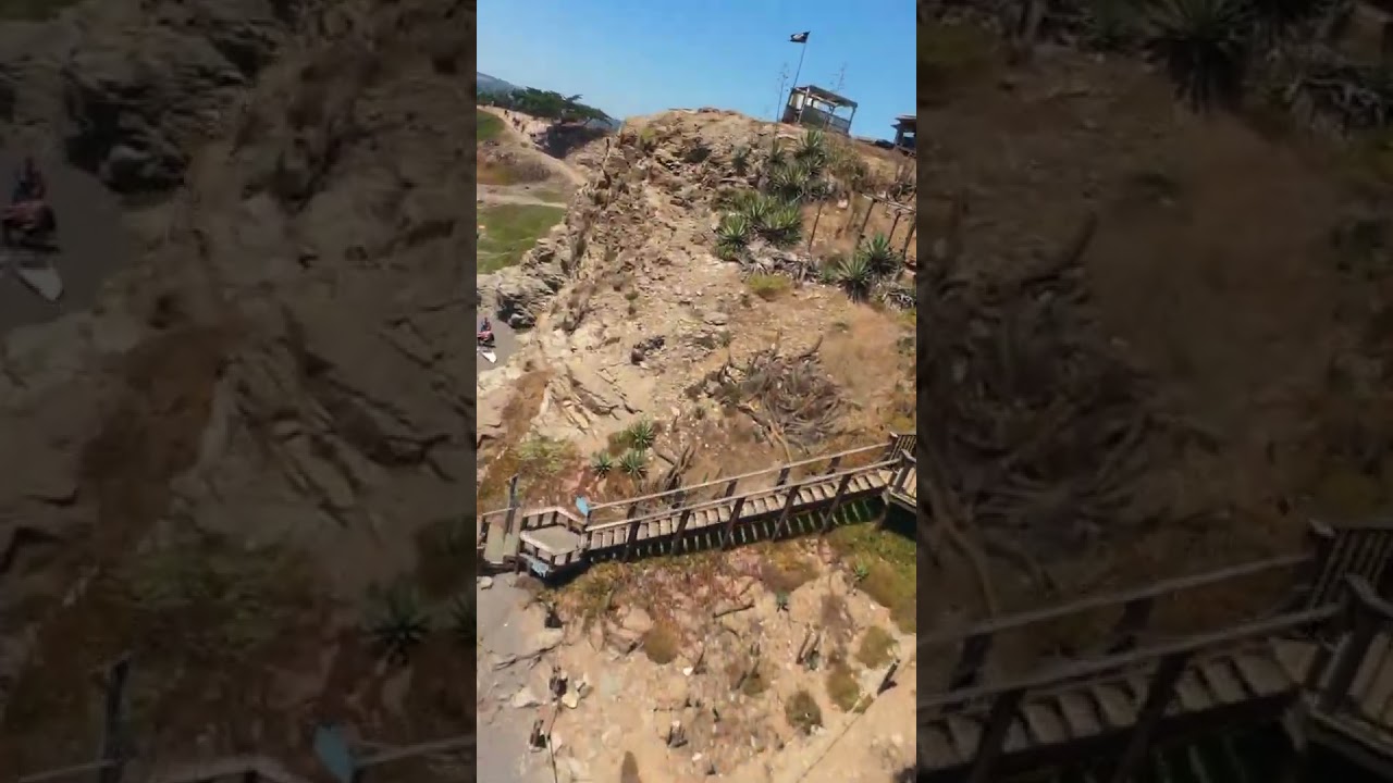 Barnie's Surf School in Punta de Lobos. 