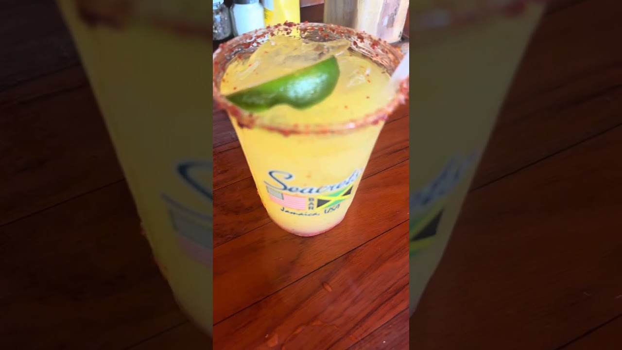 BEST SEAFOOD in Ocean City, Maryland | Seacrets SECRET Raw Bar