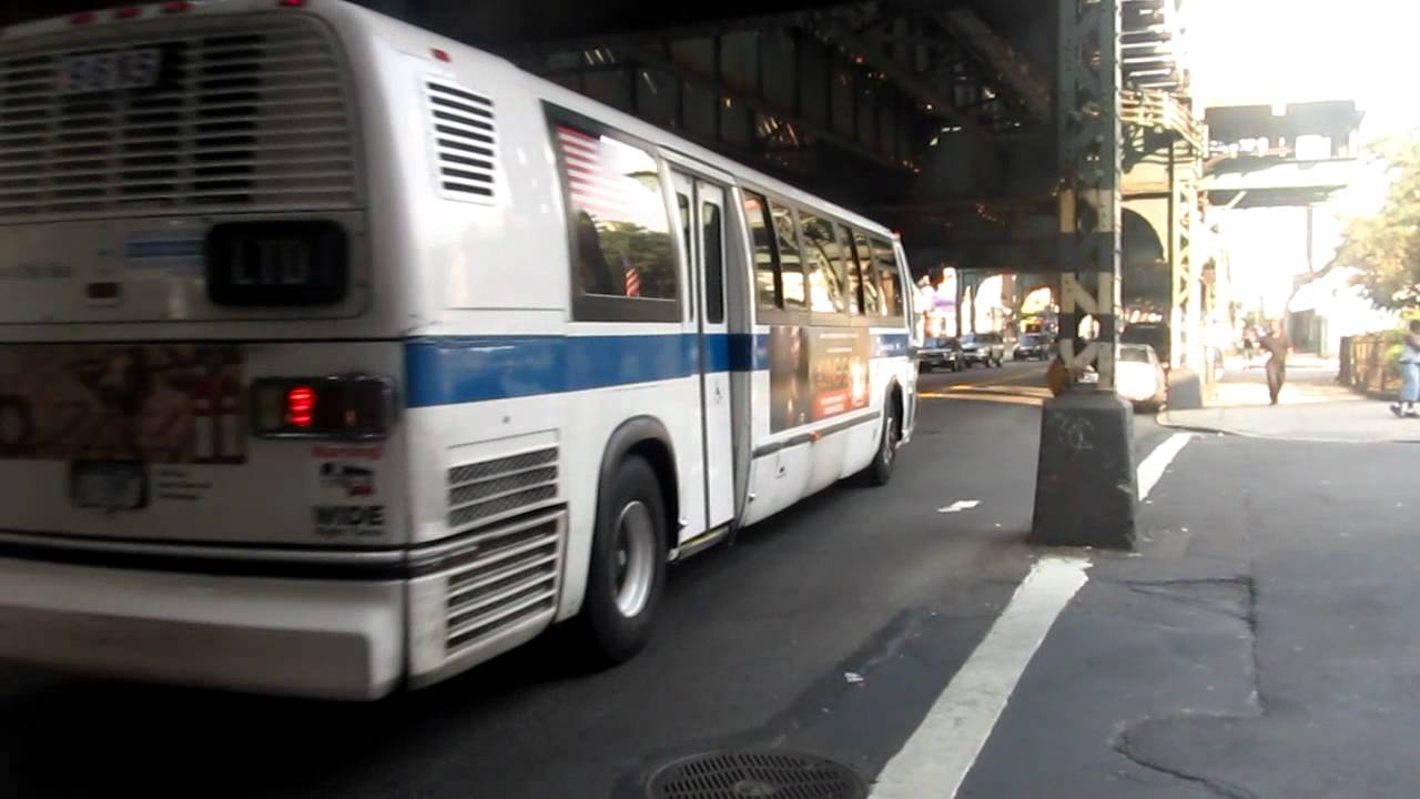 Kings Plaza Shopping Center Bound B46 bus & Not in Service bus YouTube