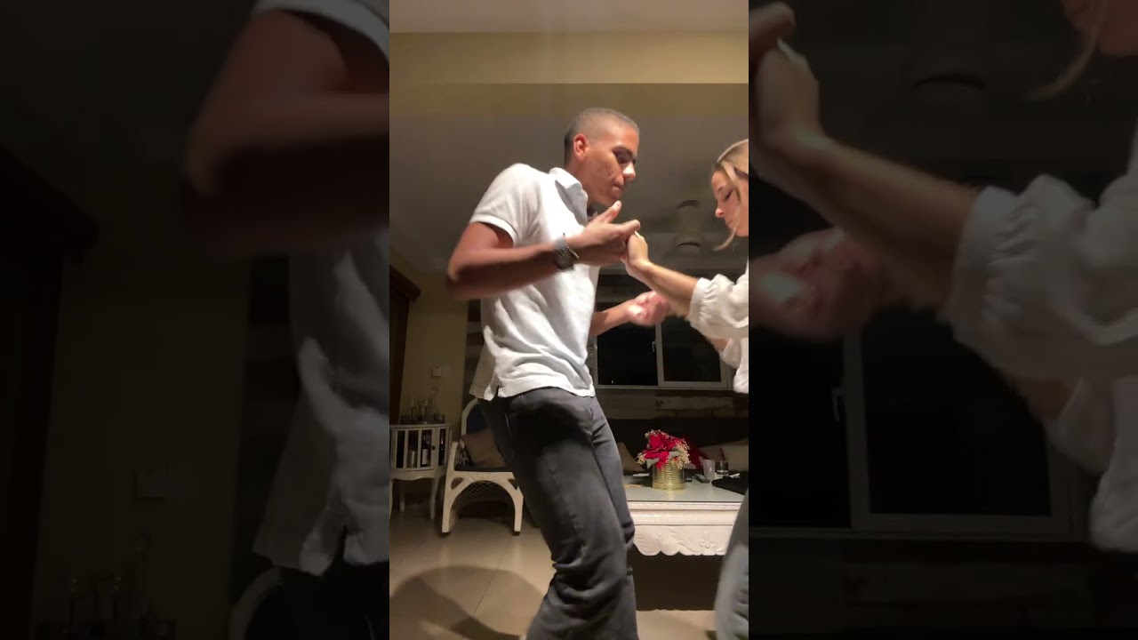 BAILE INoLVIDABLE-Bad Bunny |Tiktok Trend [tiktok:@marielaj._]