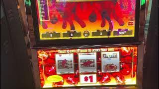 Big wins on 3 reels slot play Red Screen