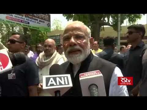PM Modi urges people to come out and vote after filing nomination from Varanasi PM Modi urges people to come out and vote after filing nomination from Varanasi
