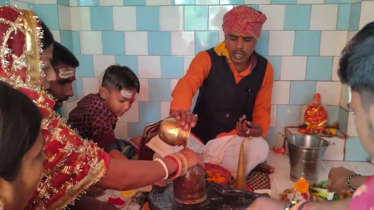 Ajj hai mahashivratri 🥰💫#mahadev #mahashivratri #vlogger #explore #vaishali #lalganj #viralvideo 