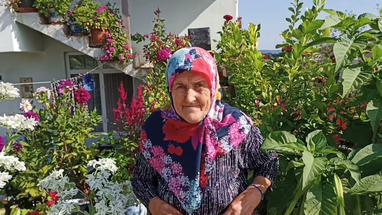 🌹💖🍀Hakıme Ananın şahane çiçekleri