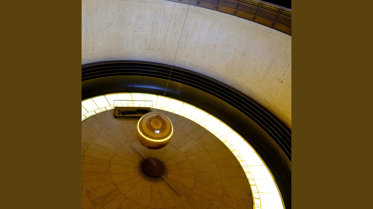 Pendulum auf YouTube ansehen Pendulum auf YouTube ansehen