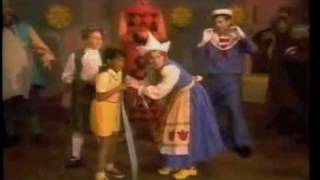 Wee Sing- Say Say Oh Playmate