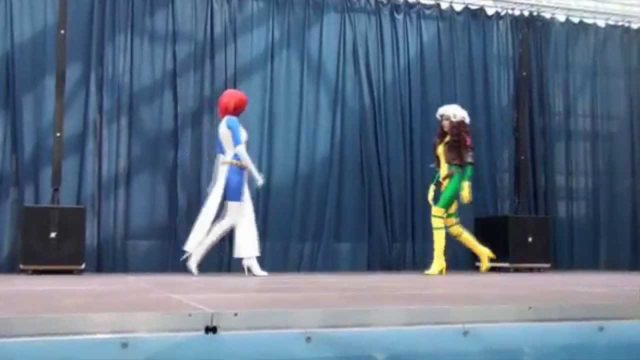 Mystique and Rogue cosplay 2014 © R&R
