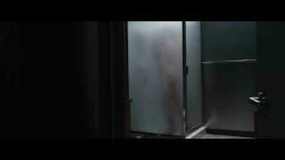 Whiteout - Taking a shower with the beautiful Kate Beckinsale (HD)