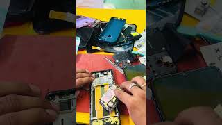 Customer Came For Just An On-Off Issue… 😳📱But The Real Problem Was Shocking! 🔥 Watch Till The End