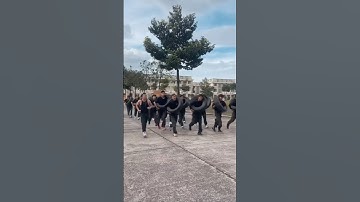 Các chiến sĩ công an rèn thể lực đầu tuần #congannhandan #canhsatcodong