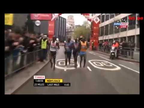 Video: Acesta A Fost Cel Mai Bun Gest La Maratonul De La Londra