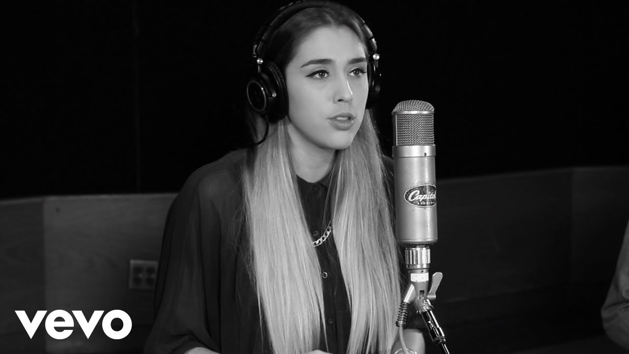 Claire - You Walk In Beauty (1 Mic 1 Take)