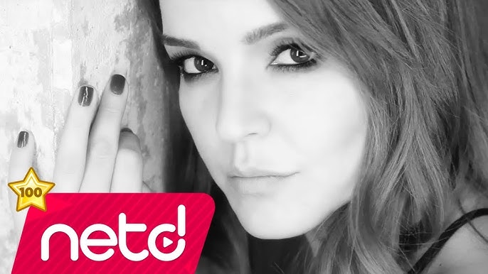 Keksa ayollarning mega porno fotosuratlari onlayn Voyaga etgan ayolning mushuk porno videosini yalash