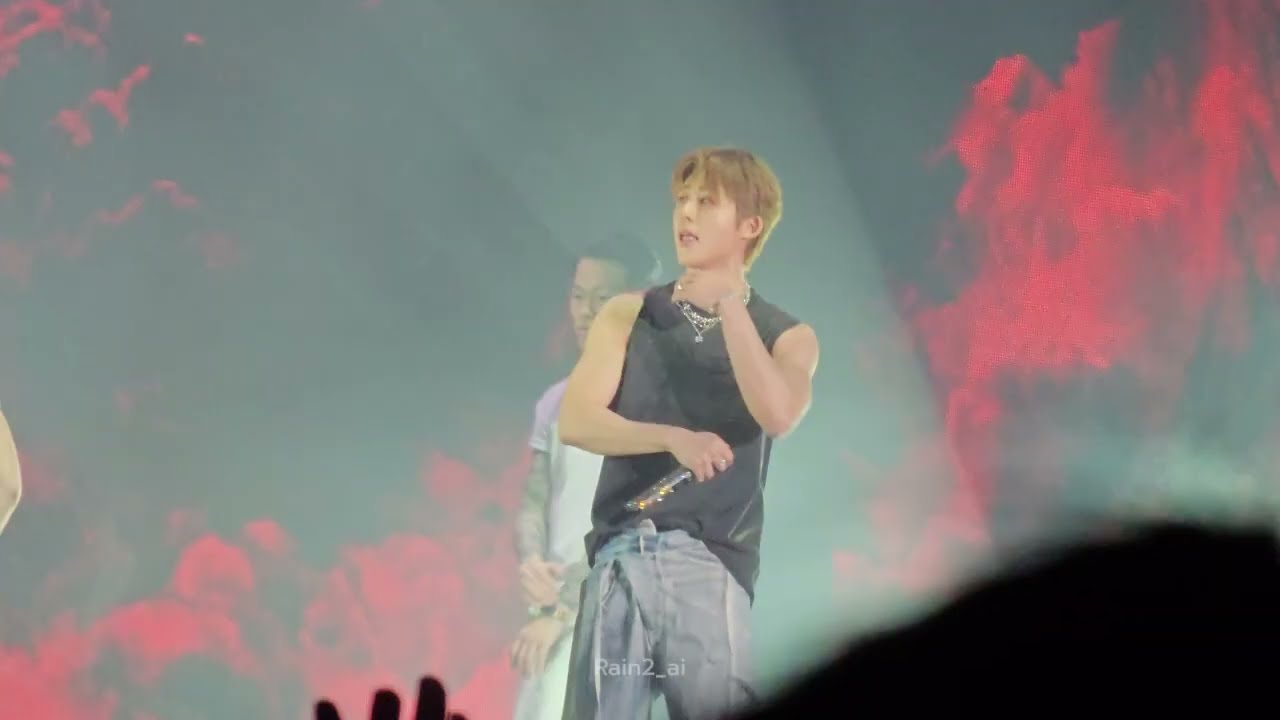 B.I - BTBT+BE I+ONE AND ONLY+WATERFALL The Hidden Stage ENCORE in BANGKOK 230520