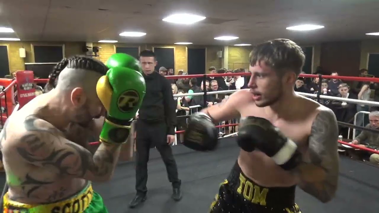 The Colosseum Bout 14 Ben Scott Vs Tom Benfield