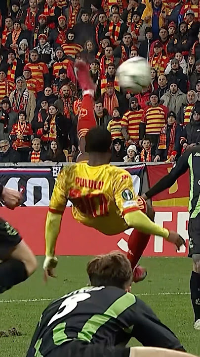 Pululu's bicycle kick! 🤯