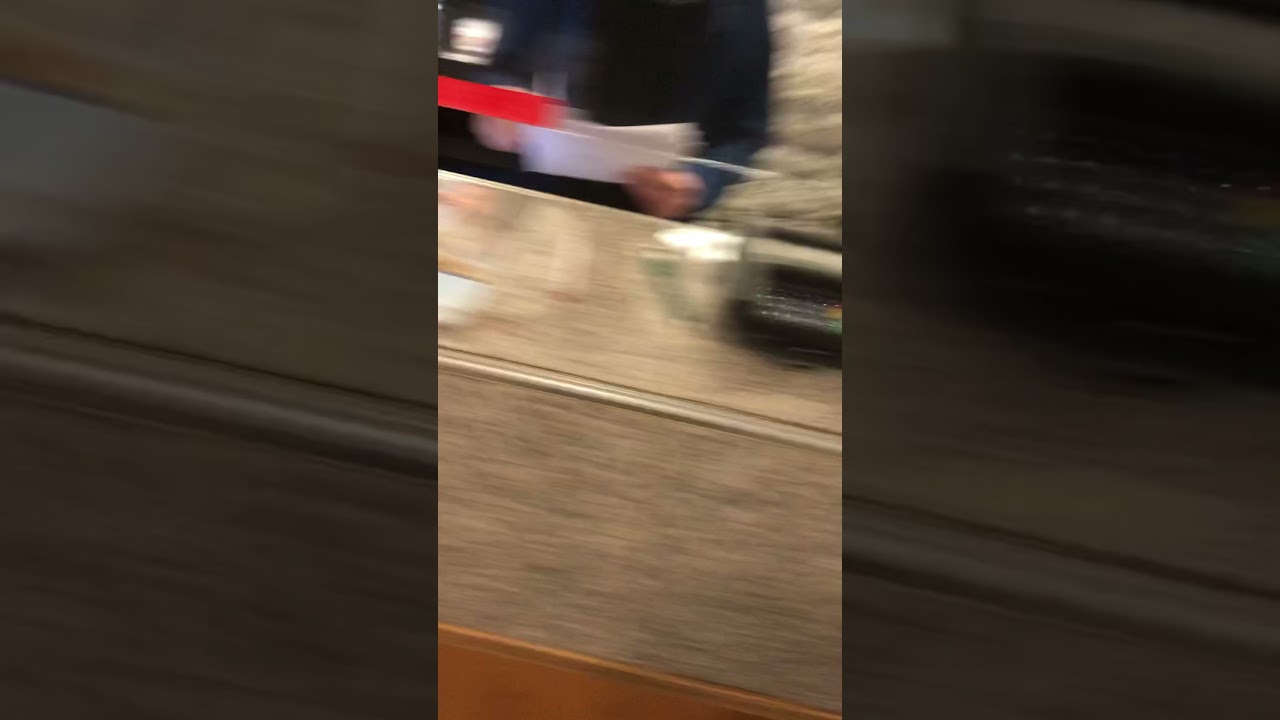 RAMADA BY WYNDHAM RACIST EMPLOYEE CALLED THE 👮🏻I ONLY WANTED TOWELS. 