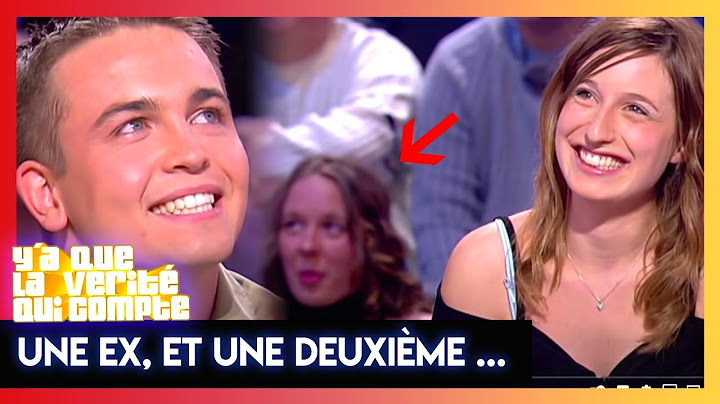 Son ex petite amie derrière le rideau, une autre dans le public...