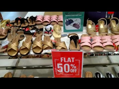 crocs reliance trends