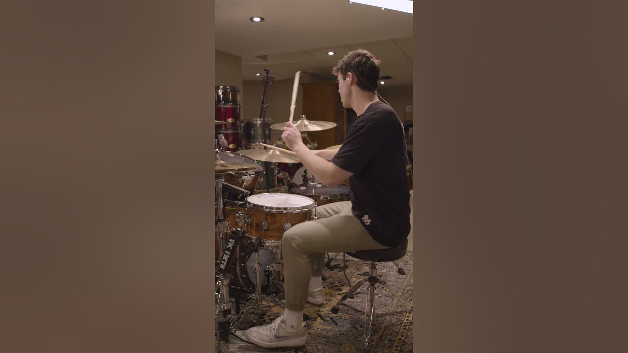 Caravan - Whiplash - Drum Cover Caravan - Whiplash - Drum Cover