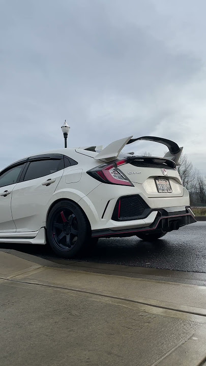 Download lagu Honda Civic Type R sounds