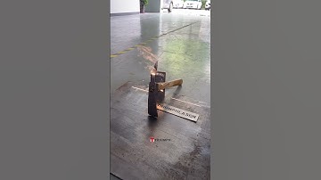 With our laser cleaning machine, rust disappears in seconds