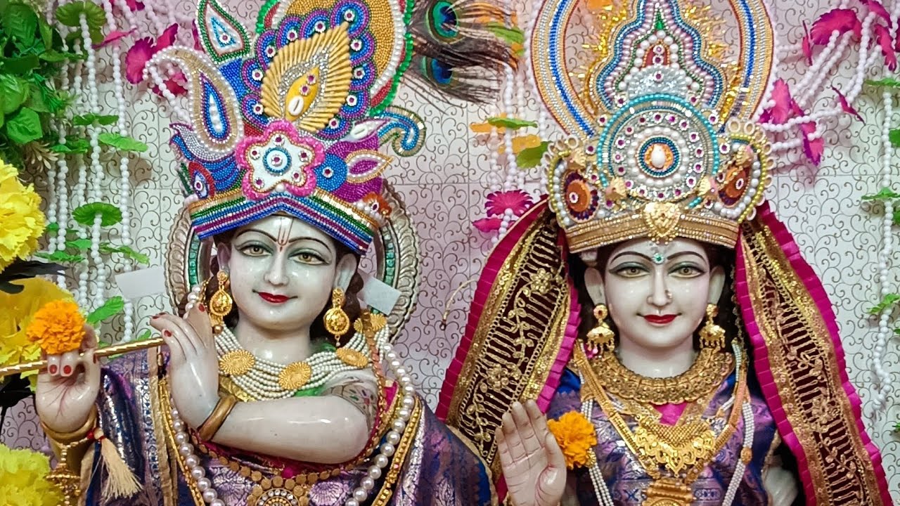 সন্ধ্যা আরতি, শ্রী রাধা দামোদর ধাম