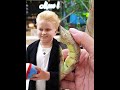 ❗️Злой охранник не хотел возвращать игрушку бабке 😡#pov #story