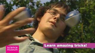Juggling Science from The Science Museum - HQ WIDESCREEN