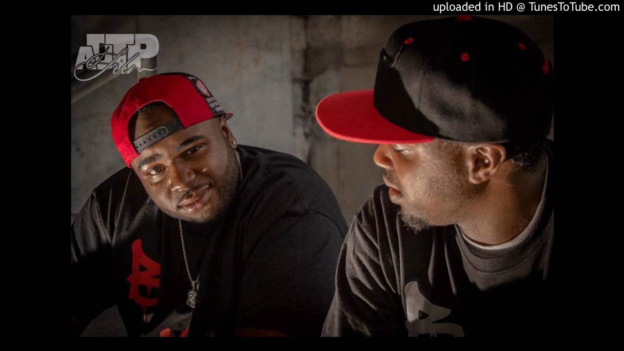 DJ Campus Legend x Tay Rowe - Blue Huduns (Prod. By Fresh Rich) 