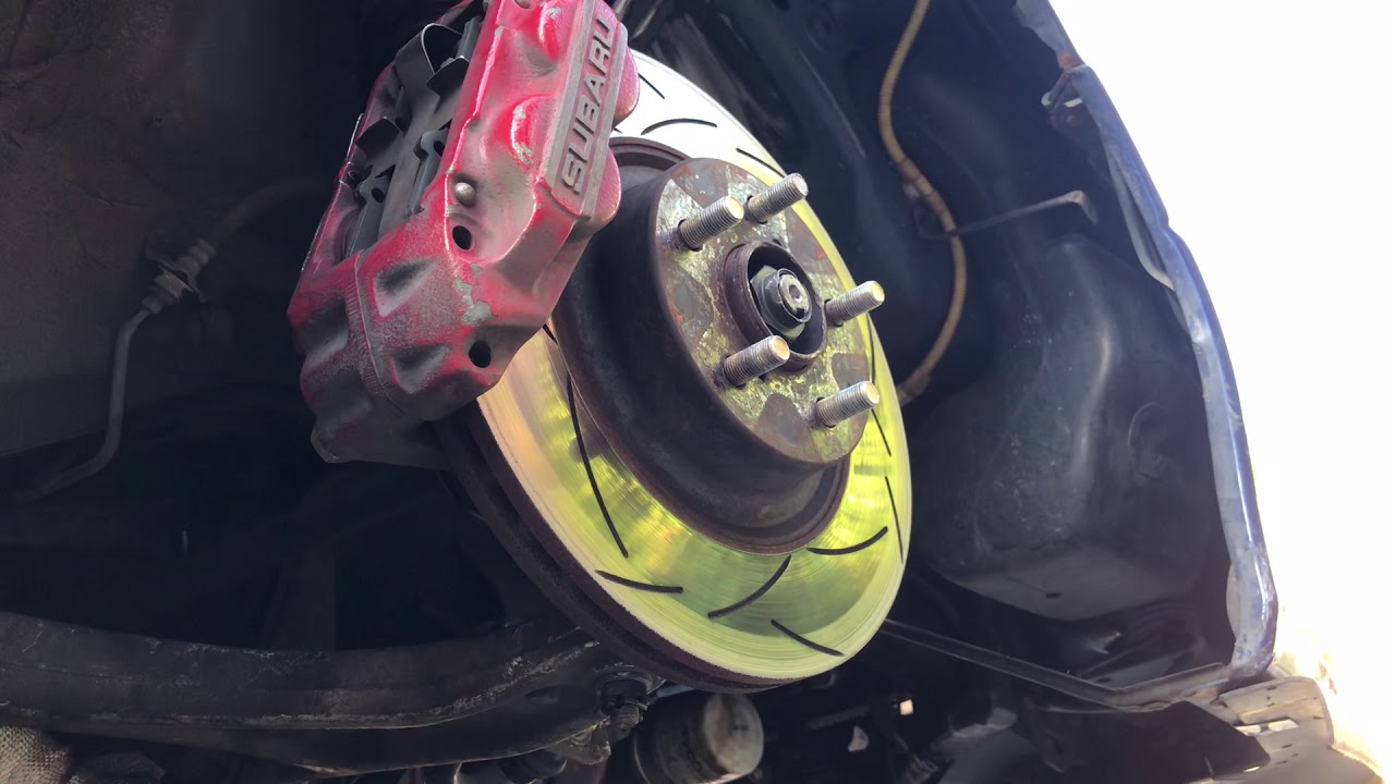 Diagnosing a faulty wheel bearing YouTube